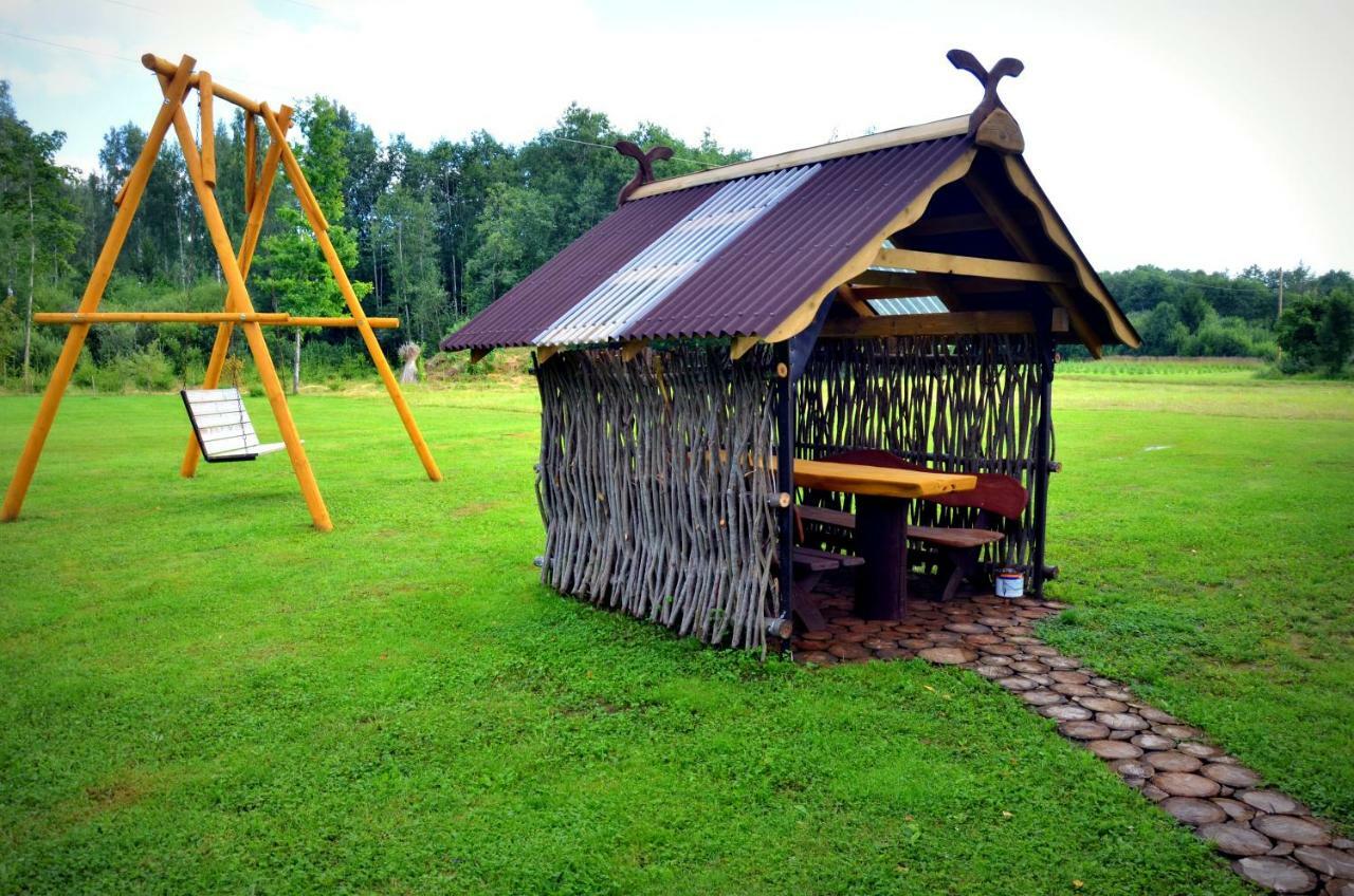 Villa Perkonu Namins à Balvi Extérieur photo
